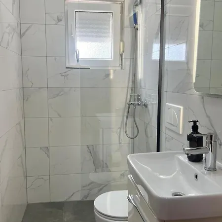 Apartament App Kajtazovic 2 By Interhome *